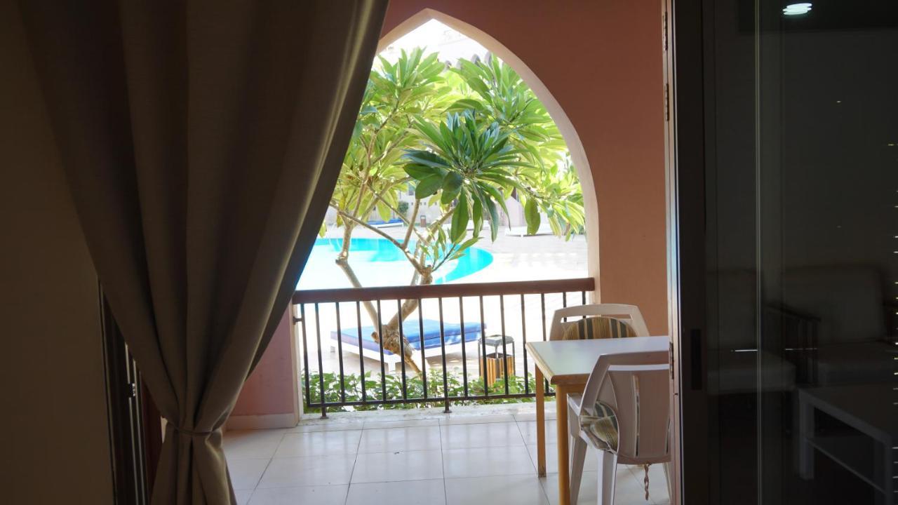 Ground Floor Apartment By Circular Pool In Talabay Áqaba Exterior foto