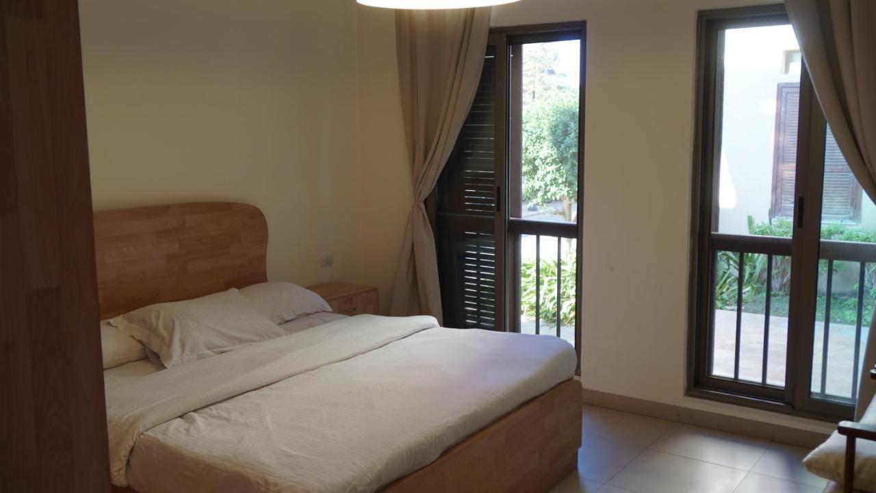 Ground Floor Apartment By Circular Pool In Talabay Áqaba Exterior foto